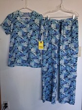 NWT's size S scrub set in blue leaf print, top pants by Wink Modern Fit