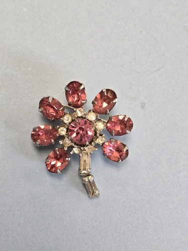 VTG Pink Clear Rhinestone Flower Brooch , Mid-Century Costume Jewelry Small 1.5"