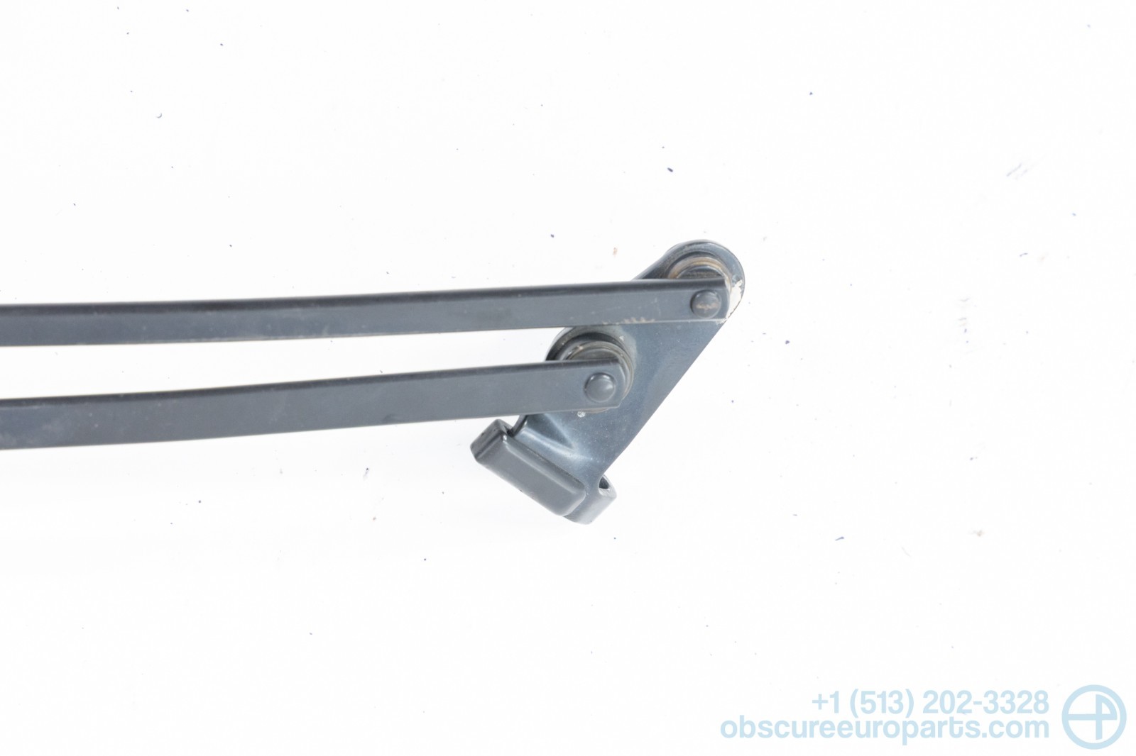 Used 2003-2007 Maserati M139 Quattroporte Windshield Wiper Arm Set