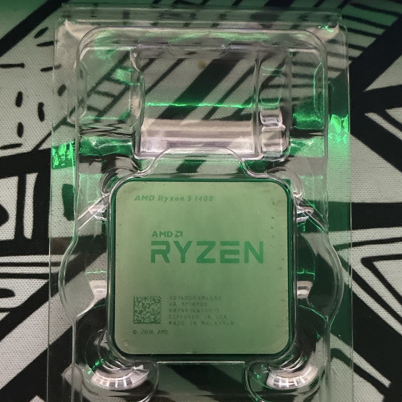 AMD Ryzen 5 1400 4-Core 3.2GHz Socket AM4 CPU Processor YD1400BBM4KAE