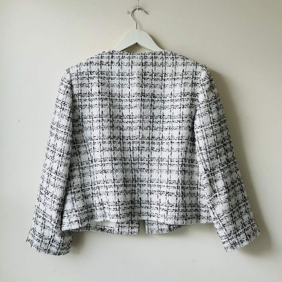 NINE WEST Cropped Black & White Plaid Open Front Blazer Tweed Jacket Sz 8 Career - Image 4 of 4