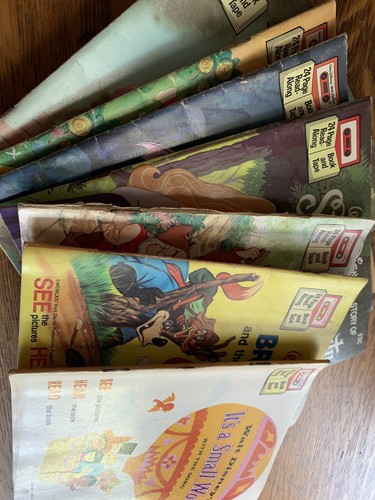 Lot Of 7 Vintage Read Along Books Disney Oz Pete’s Dragon Bree Rabb NO CASSETTES - Picture 15 of 15