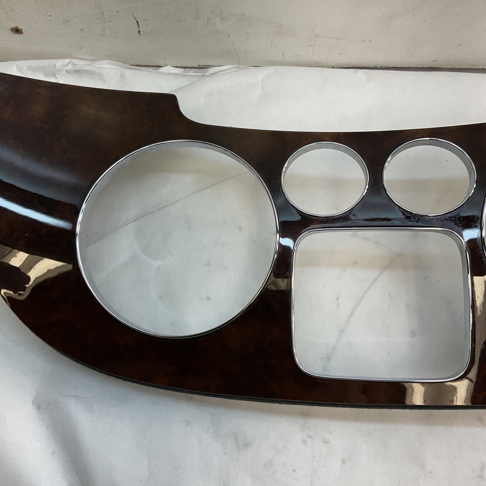 2006 Bentley Continental Flying Spur Speedometer Dash Wood Trim Bezel 3W0857059
