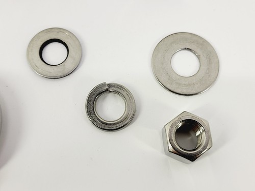 (4) McMaster-Carr 33045T82 Shoulder Eyebolt 304SS (1/2"-13, 1 1/2", 1 3/16"ID) - Picture 7 of 13