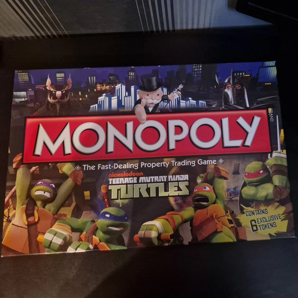 Monopoly Teenage Mutant Ninja Turtles Edition por Hasbro 2013 - (8+) ~ Completo - Imagem 3 de 4