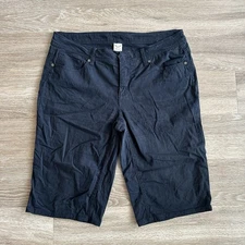 Faded Glory Bermuda Shorts Black Women’s 14