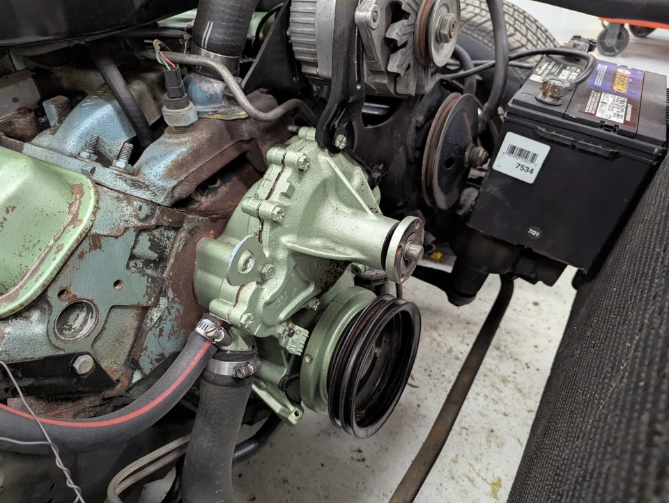 Motor Pontiac 350 - Imagem 4 de 4