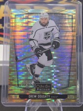 24 25 O-Pee-Chee Platinum Drew Doughty Seismic Gold # 25 / 50