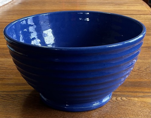 VINTAGE BAUER POTTERY RINGWARE COBALTO #9 CIOTOLA DI MISCELAZIONE 10 5/8" DIAMETRO 5 1/2" ALTEZZA - Foto 2 di 21