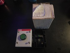 ABB CBK-EP1 Push Button STATION 1 HOLE SWITCH LOCK ENCLOSURE BOX TYPE 1 3R 4X 