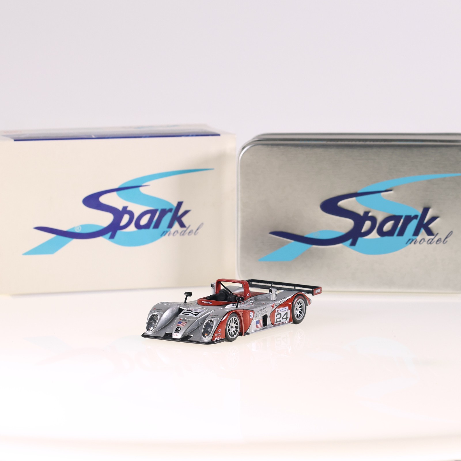 Spark SCYD05 Reynard 2KQ n°24 Le Mans 2000 miniature 1/43 neuve sous boîte scellée sans poussière