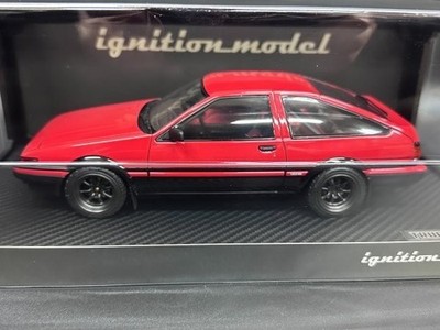Zündmodell 1/18 Toyota Sprinter Trueno AE86 GT Apex Rot Schwarz Neu