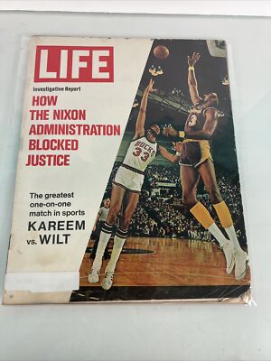 Life Magazine March 24th, 1972 Kareem vs. Wilt, Richard Nixon D6
