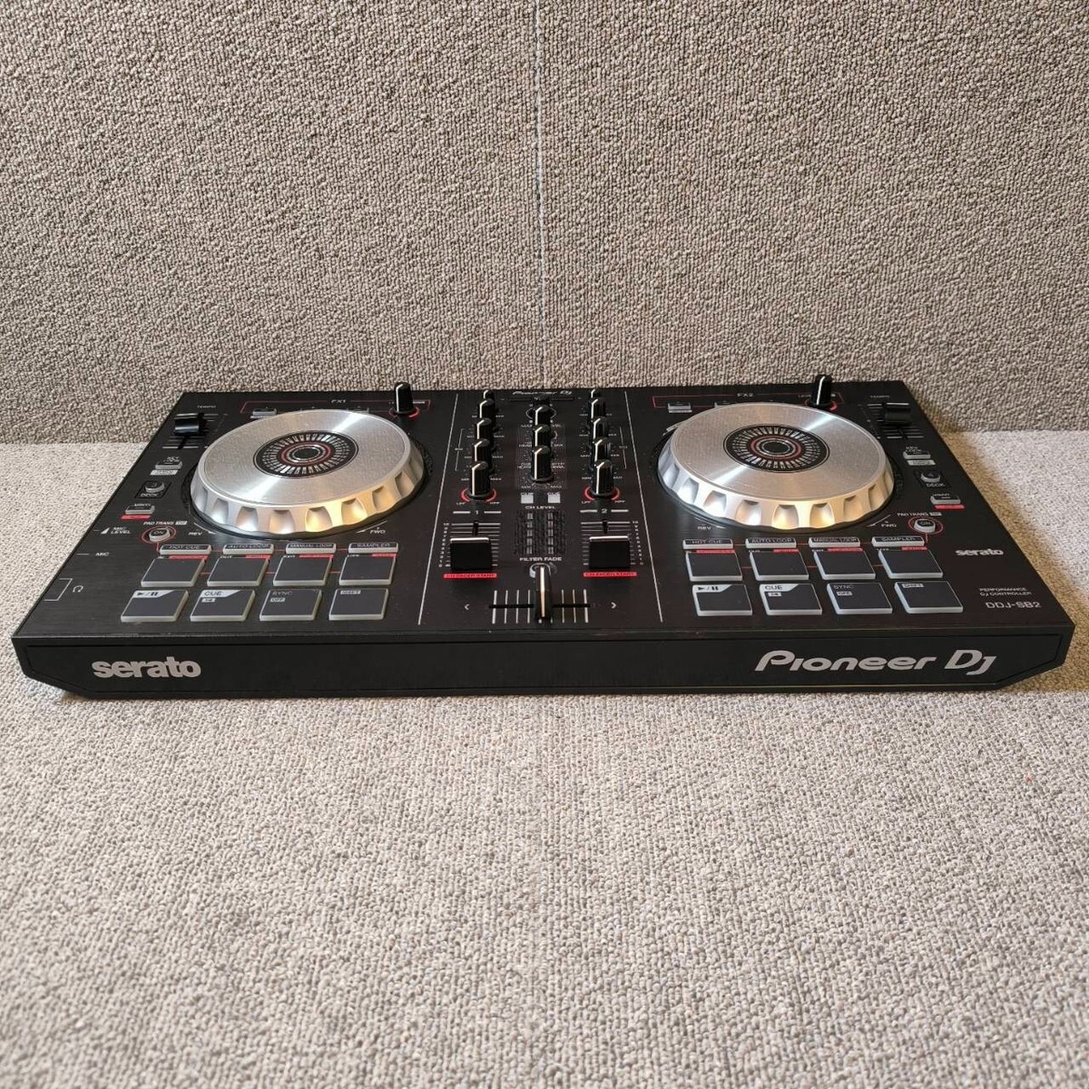 Pioneer DJ DDJ-SB2 2-Channel 2ch DJ Controller DDJSB2 With Pioneer DJ DDJ-SB2 2-Channel 2ch DJ Controller DDJSB2 With