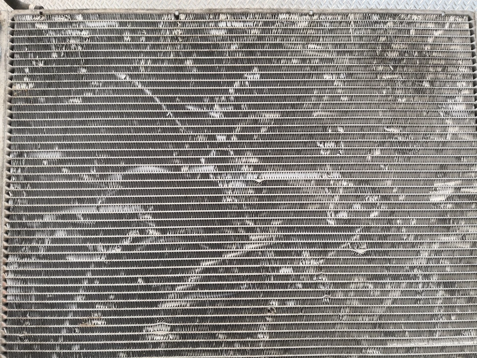 Radiador refrigerante agua BMW 7 E65 E66 735 i 7507972 3.6 gasolina 200 kw Foto 3 de 4