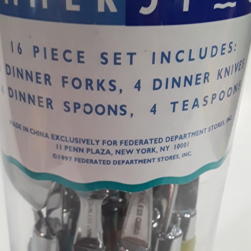 Vtg Flatware Set 1997 16Pc. NOS Made for FEDERATED DEPT STORES - Picture 3 of 4