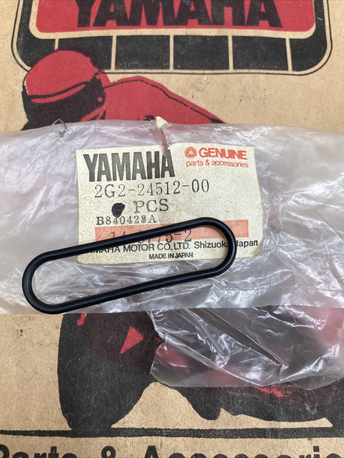 New Yamaha fuel petcock gasket 2W62451200 IT175 TT250 XV750 XJ750