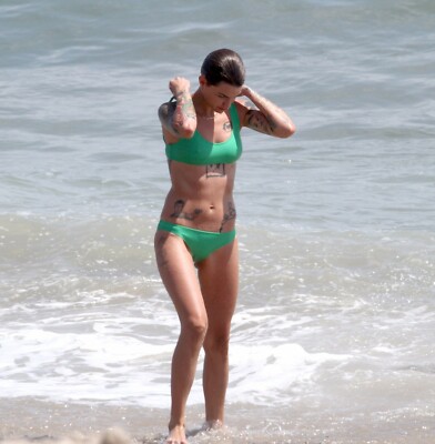 2 DVD HD Stockfotos JPEG Bilder Fotografien schöne Frauen Ruby Rose 