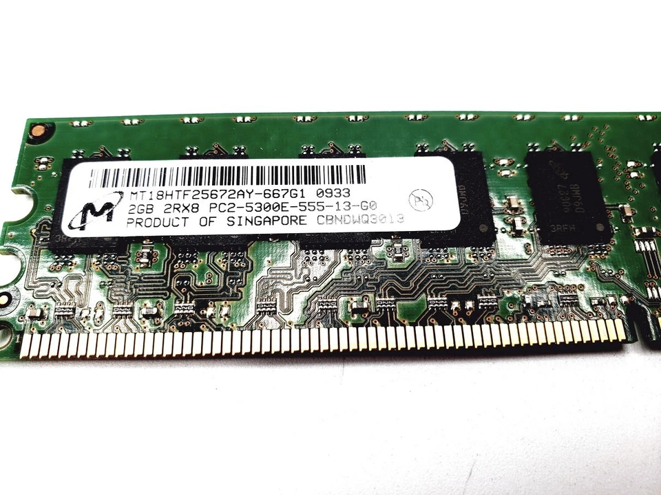 Micron 2GB 2RX8 PC2-5300E-555-13-G0 Memory Module MT18HTF25672AY-667G1 - Image 2 of 3