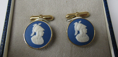 Wedgwood Blue Jasperware Warrior Cameo Cufflinks Gold Tone England w/ Box