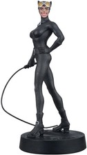 SUPER HERO COLLECTION, Figurine DC Comics CATWOMAN – 9 cm, échelle 1/21, MAGC...