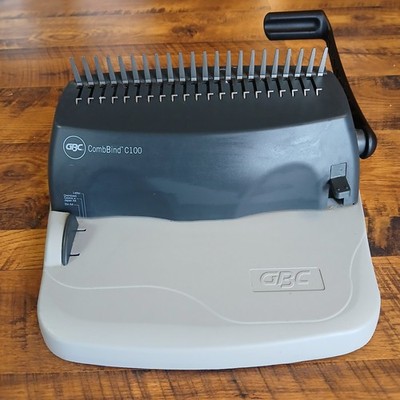 GBC CombBind C100 Manual Binding Machine   Works Great!
