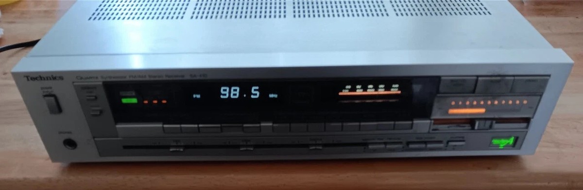 Technics SA-410 Quartz Synthesizer FM AM Stereo Receiver TESTED