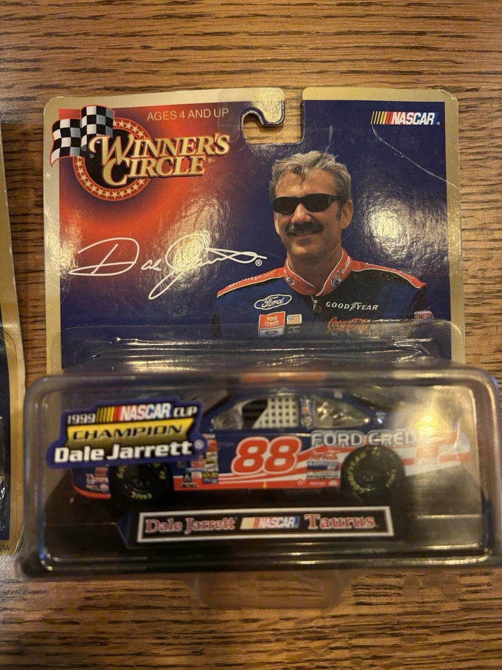 (4) Winners Circle 1:43 NASCAR Cars Ward Burton Dale Jarrett Andretti Ford - Image 4 of 4