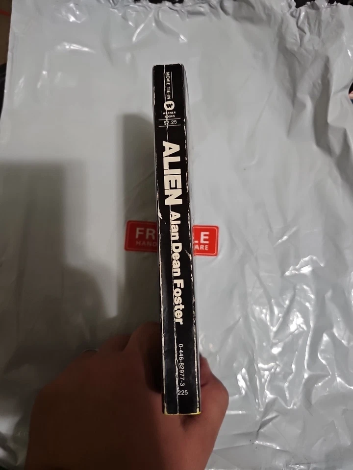Alien: A Novel by Alan Dean Foster Book The Fast Free Shipping - Image 3 of 3