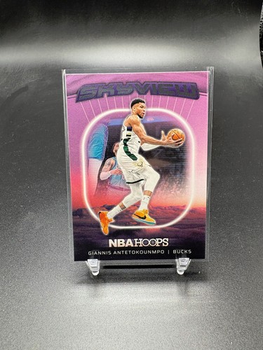 Giannis Antetokounmpo #7 2024 Panini NBA Hoops Skyview card