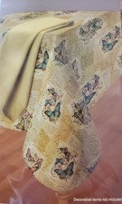 HomeTrends Vinyl Tablecloth Oblong 52"x70" Butterflies Multicolored on Beige