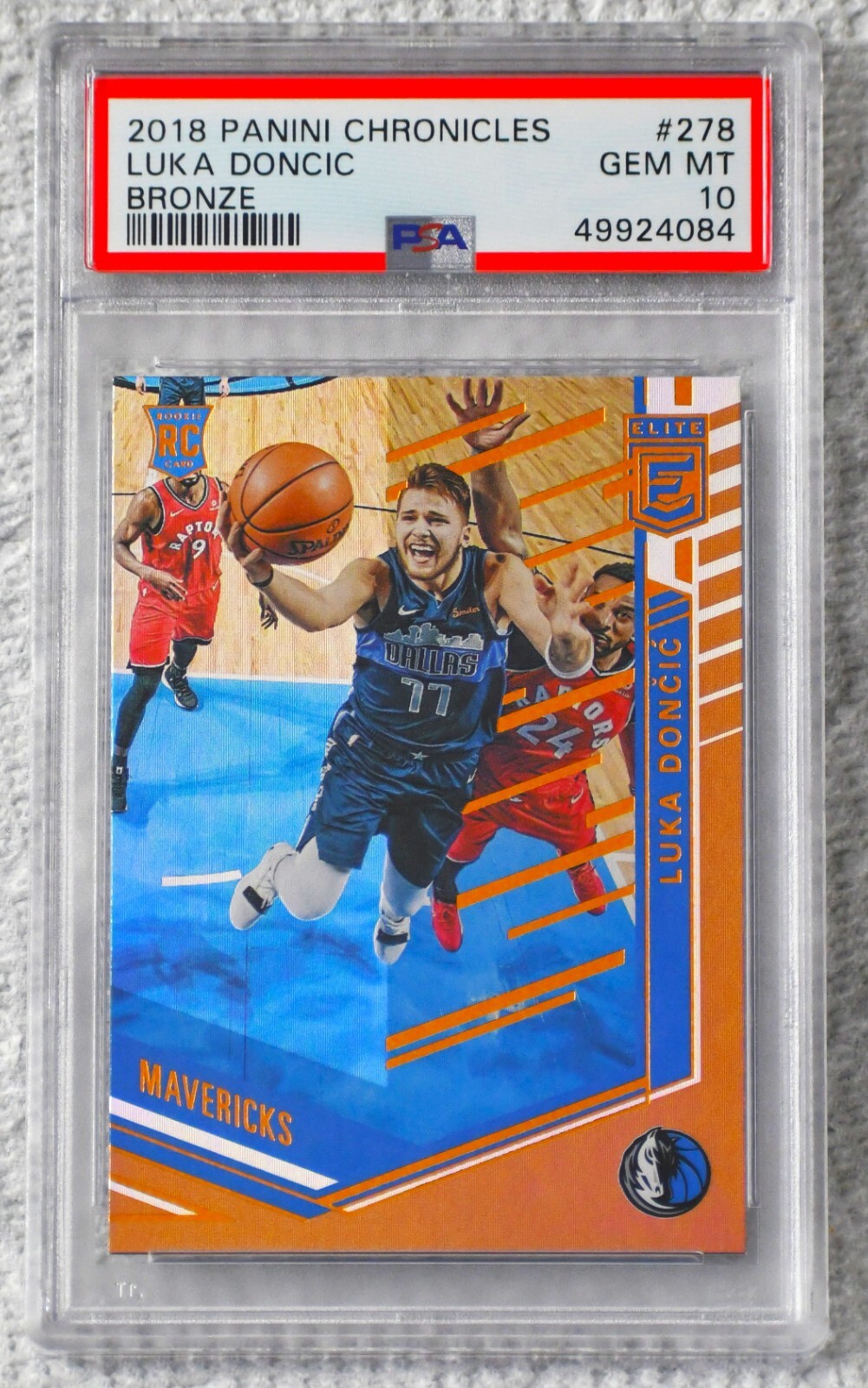 LUKA DONCIC 2018-19 Panini Chronicles Elite BRONZE ROOKIE card PSA 10 Gem LAKERS