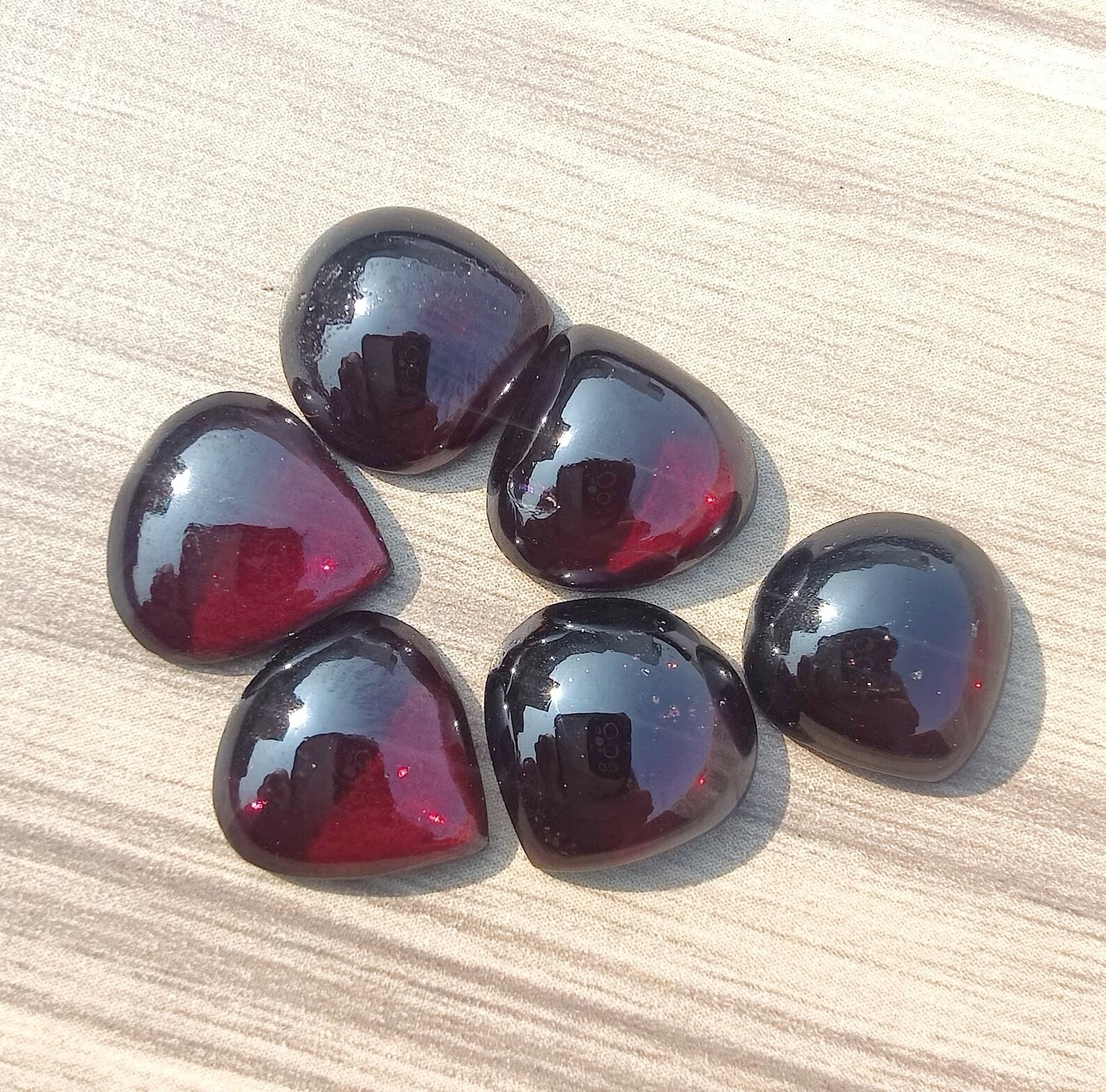 Lot de 3 grenats rouges naturels 13.36 carats, cadeau ideal pour noces d'ambre