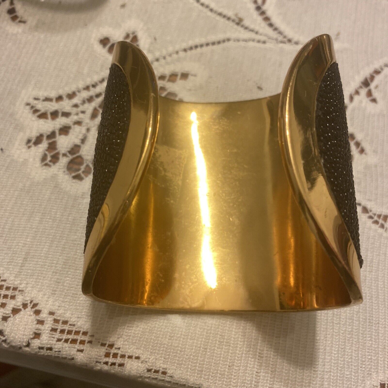 Picture 4 of 5