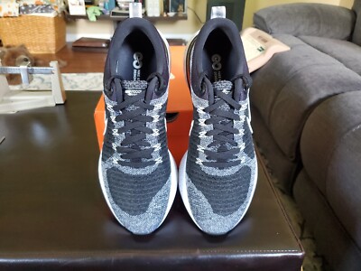 NIB - Nike React Infinity Run Flyknit 2 ''OREO'' White/Black CT2357 101 - size 9.5