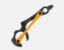 Kershaw Downforce Lightweight Multi Tool Keychain Screwdriver Bottle Open 8820