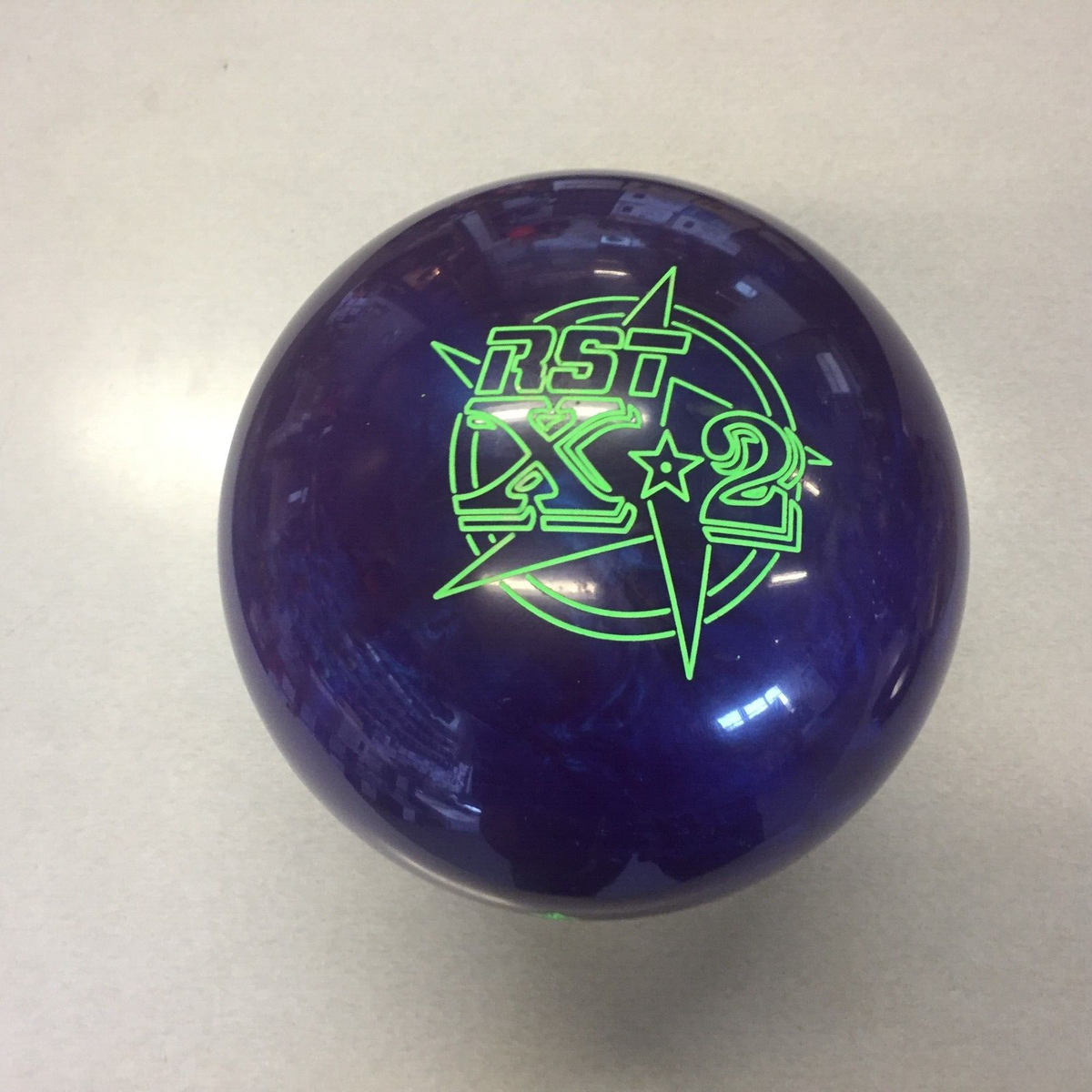Roto Grip RST X-2 1ST QUALITY bowling ball 15 LB. NEW IN BOX Roto Grip RST X-2 1ST QUALITY bowling ball 15 LB. NEW IN BOX