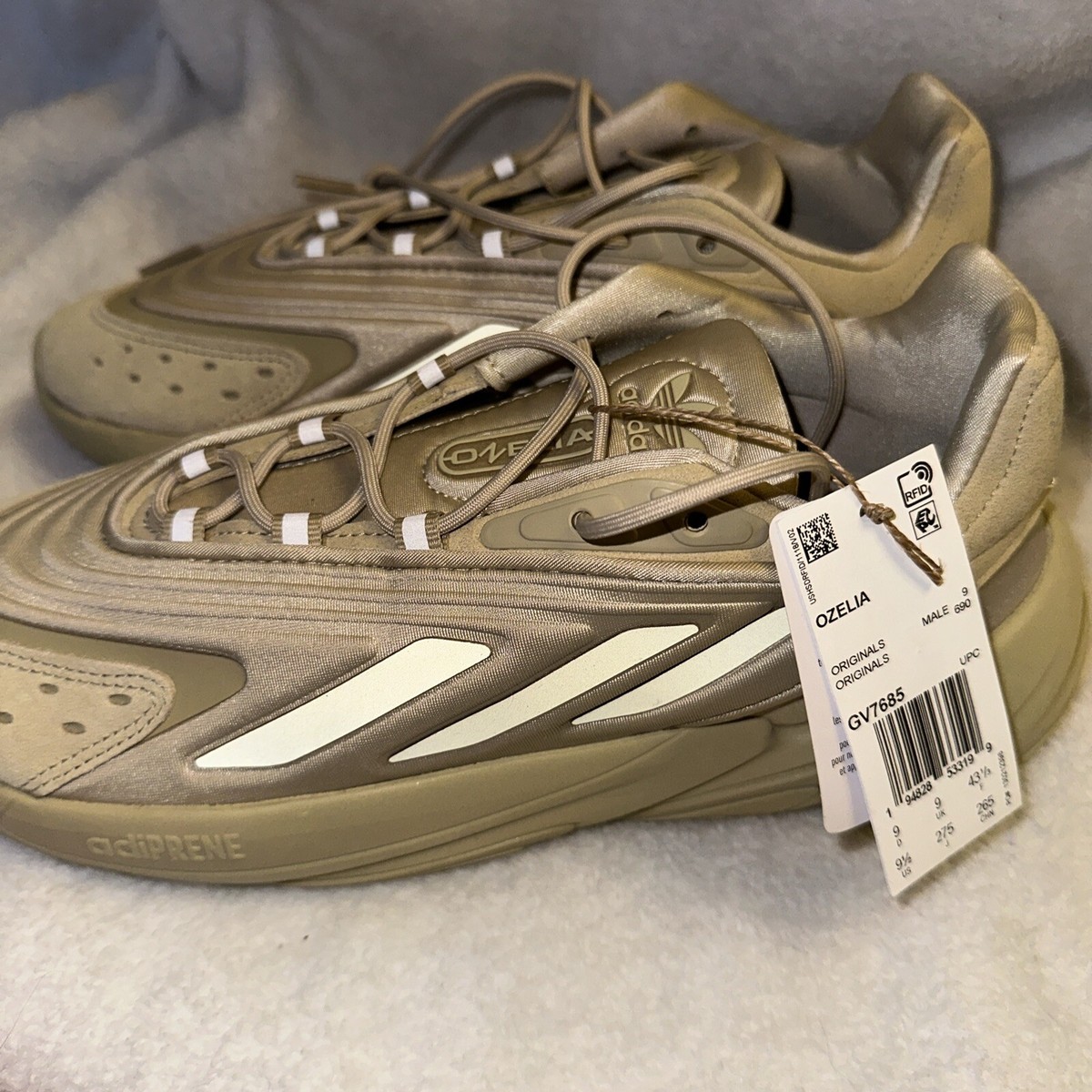 adidas Originals Ozelia Shoes 9.5