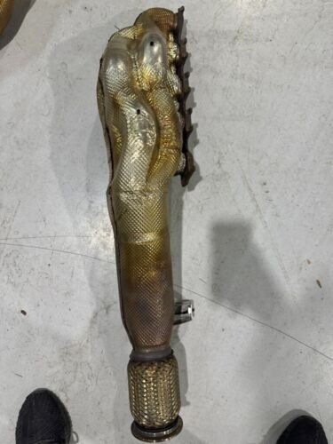 Lamborghini Hurican LP610 Manifold Header Right side OEM 420251212H