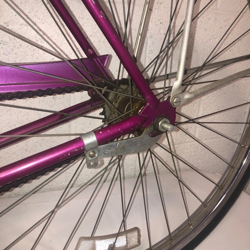 Schwinn Hollywood Women's WSD Cruiser Bicycle Chicago May 1971 - Picture 13 of 14