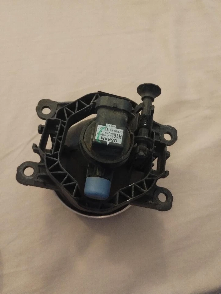 261500097r Anti brouillard clio 4 dacia duster dacia sandero 2 megane 3 - Photo 2/3