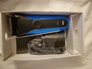 Braun Series 3 BRA310 Cordless Rechargeable Men's Electric Shaver NIB