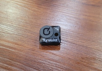 Quarq Tyrewiz Tire Pressure Sensor (1 Pc NO Valve)