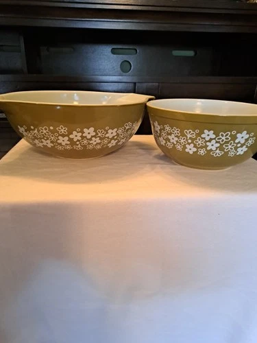 Set Of 2 VTG Pyrex Green Spring Blossom "Crazy Daisy"  442 And 403 Bowld