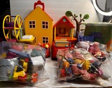 2003 Peppa Pig Over 8lb Lot Play Rug 27x31 30 Figures Carousel-House-Cars More