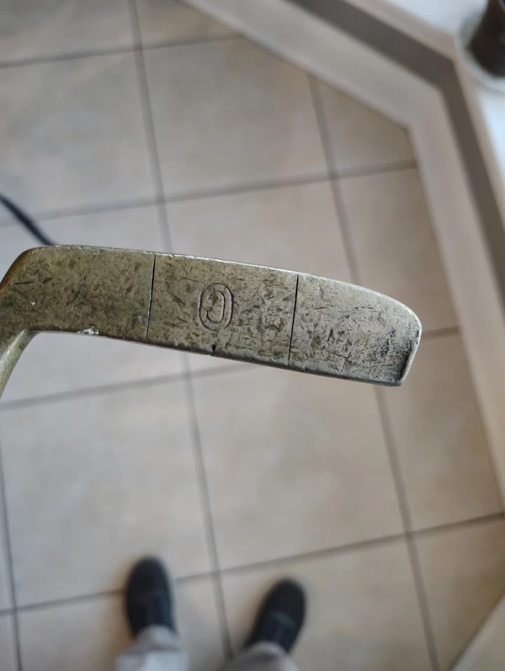 Right Hand 35-in Hickory Shaft Otey Crisman 38H Putter All Original Okay - Image 2 of 4