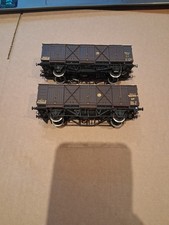 2 X Wrenn OO Gauge W5055 Passenger Fruit Vans. Unboxed Ref E61