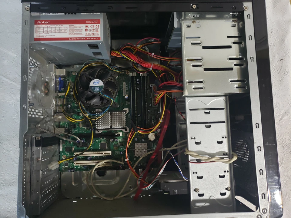Custom desktop PC Core 2 Quad Q6600, 6GB RAM, 500GB HDD - Image 3 of 4