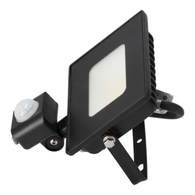 EDO SOLUTIONS Projecteur LED extérieur détecteur de mouvement PIR 50W 4000K IP44 5170lm SLIVA
