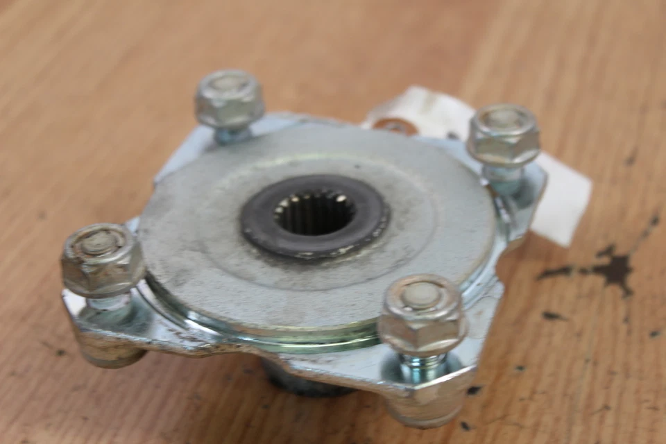 Yamaha Raptor 90 2009 buje de rueda trasero Foto 2 de 4